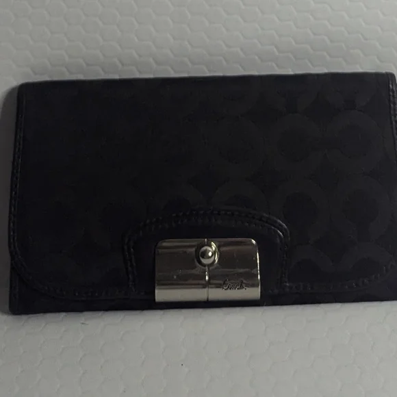 Coach trifold long wallet - Picture 4 of 10